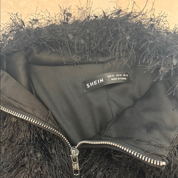 SHEIN Black Fuzzy Zip-Up Jacket - Picture 2 of 3